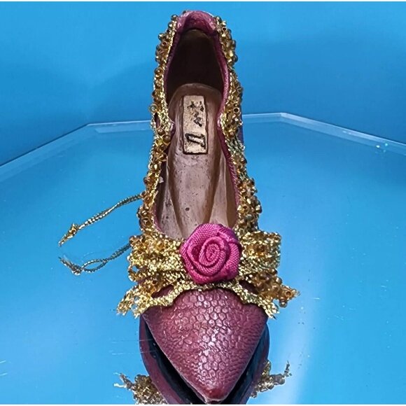 Victorian Purple Shoe Ornaments with Roses Gold Trim Ribbons Old Hollywood Style - Picture 4 of 10